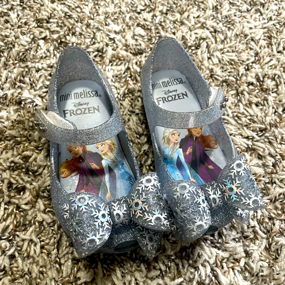 Mini melissa toddler shoes size 6
